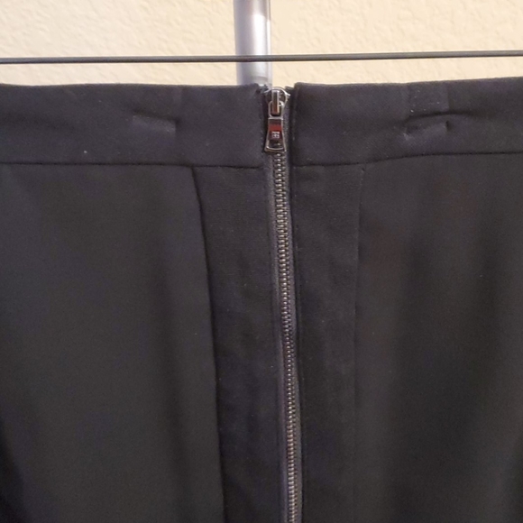 BcBg Black Label pencil skirt sz 04. - Picture 2 of 7